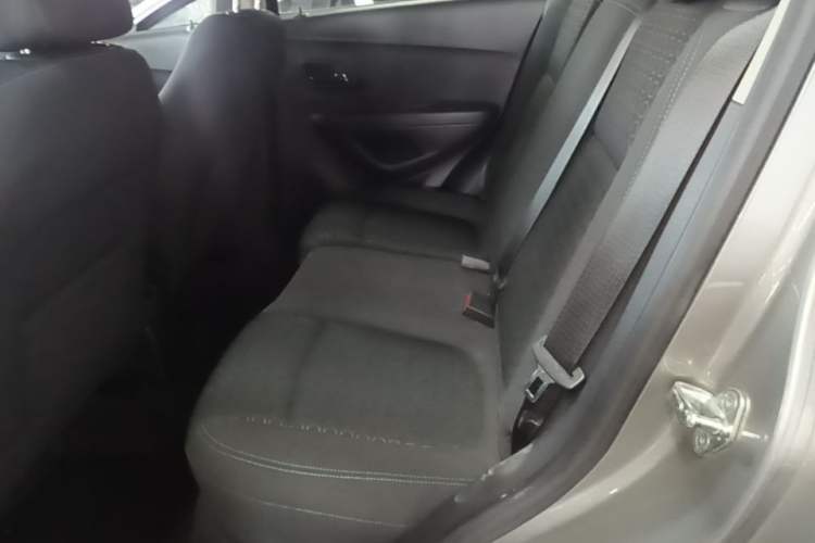 Used Chevrolet Trax 2014 1.4T Automatic Two-Wheel Drive Comfort Version Left Rear Seat