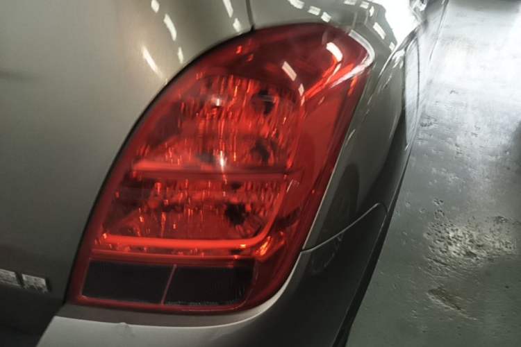 Used Chevrolet Trax 2014 1.4T Automatic Two-Wheel Drive Comfort Version Right Rear Taillight