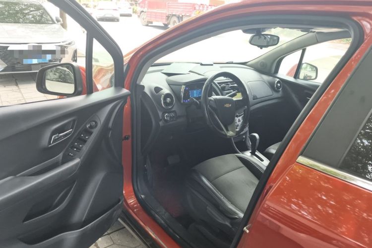 Used Chevrolet Trax 2014 1.4T Automatic Two-Wheel Drive Luxury Model Driver Seat