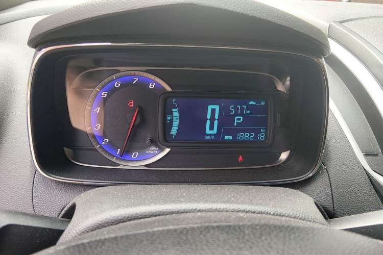 Used Chevrolet Trax 2014 1.4T Automatic Two-Wheel Drive Luxury Model Odometer Close Up