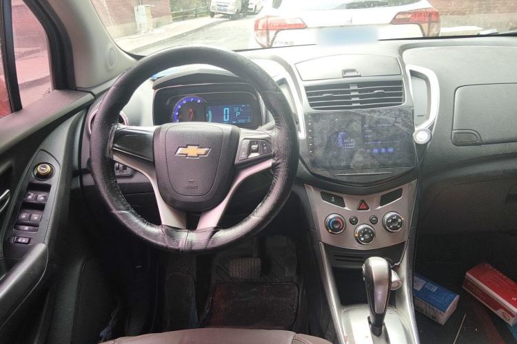 Used Chevrolet Trax 2014 1.4T Automatic Two-Wheel Drive Luxury Model Steering Wheel
