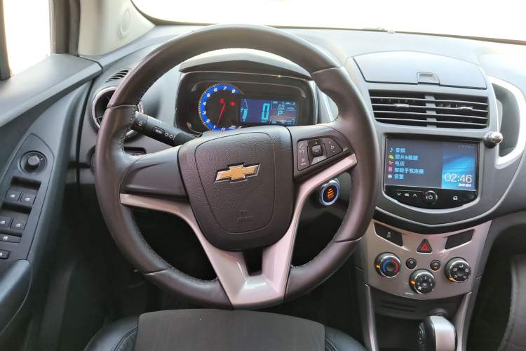 Used Chevrolet Trax 2014 1.4T Automatic Two-Wheel Drive Luxury Model Steering Wheel