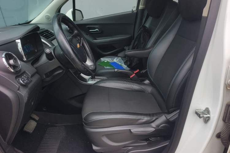 Used Chevrolet Trax 2014 1.4T Automatic Two-Wheel Drive Luxury Model Left Front Seat