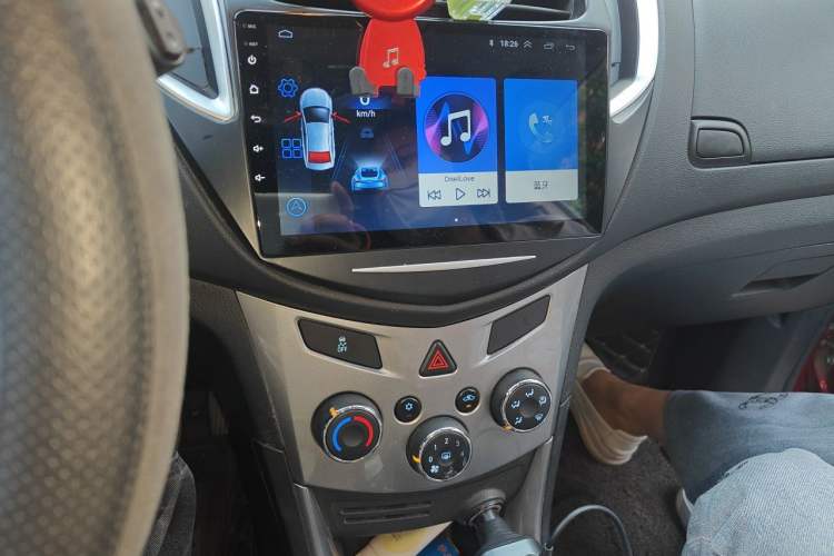 Used Chevrolet Trax 2014 1.4T Automatic All-Wheel Drive Flagship Version Audio And AC Panel