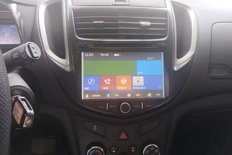 Used Chevrolet Trax 2014 1.4T Automatic Two-Wheel Drive Comfort Version Audio And AC Panel