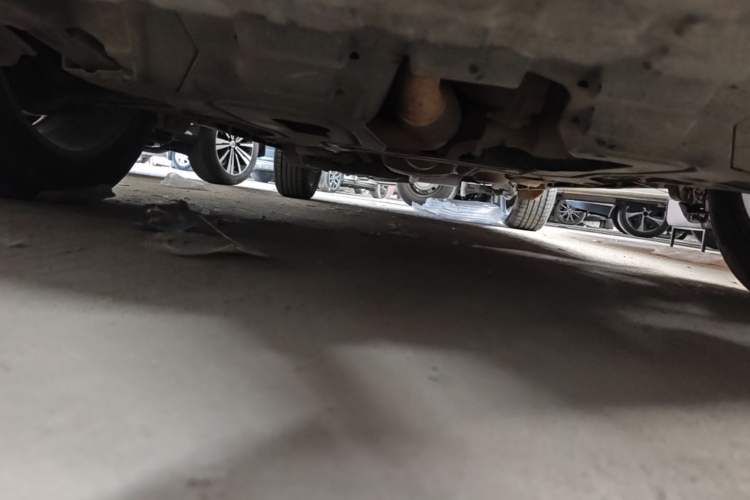 Used Chevrolet Trax 2014 1.4T Manual Two-Wheel Drive Comfort Model Chassis Front