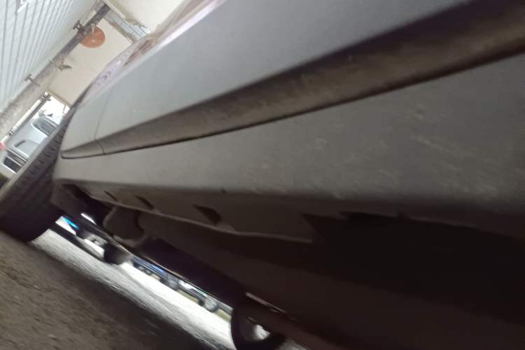 Used Chevrolet Trax 2014 1.4T Manual Two-Wheel Drive Comfort Model Chassis Front Right