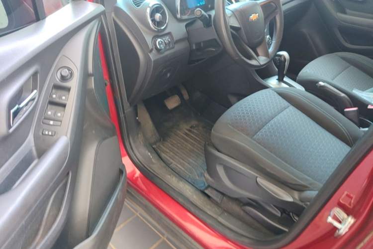 Used Chevrolet Trax 2014 1.4T Automatic Two-Wheel Drive Comfort Version Driver Seat
