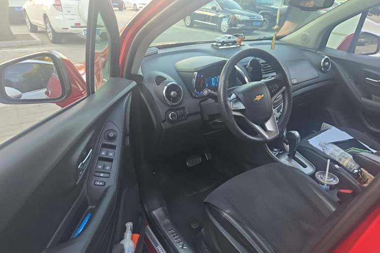 Used Chevrolet Trax 2014 1.4T Transformers Limited Edition Driver Seat