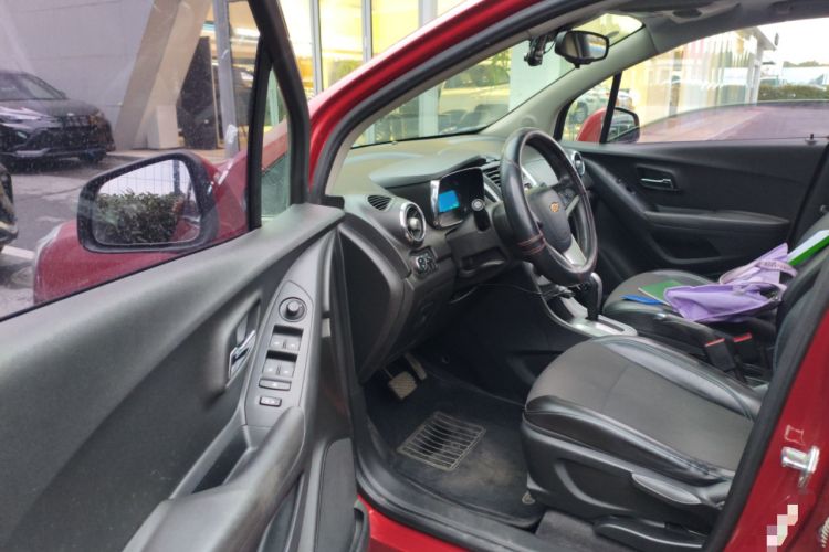 Used Chevrolet Trax 2014 1.4T Automatic Two-Wheel Drive Luxury Model Driver Seat