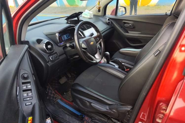Used Chevrolet Trax 2014 1.4T Automatic Two-Wheel Drive Luxury Model Driver Seat