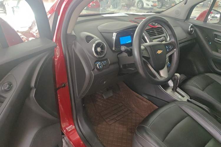 Used Chevrolet Trax 2014 1.4T Automatic All-Wheel Drive Flagship Version Driver Seat