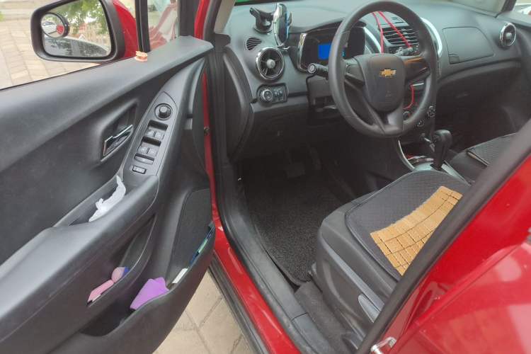 Used Chevrolet Trax 2014 1.4T Automatic Two-Wheel Drive Comfort Version Driver Seat
