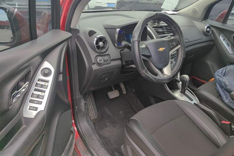 Used Chevrolet Trax 2014 1.4T Automatic Two-Wheel Drive Luxury Model Driver Seat