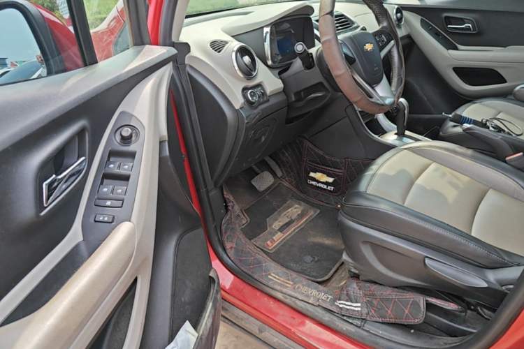 Used Chevrolet Trax 2014 1.4T Automatic All-Wheel Drive Flagship Version Driver Seat