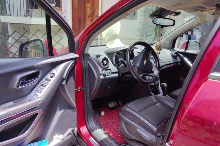 Used Chevrolet Trax 2014 1.4T Transformers Limited Edition Driver Seat