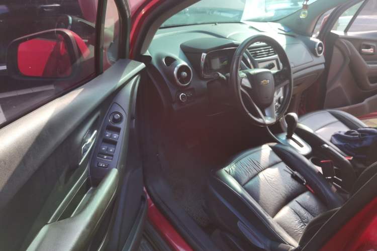 Used Chevrolet Trax 2014 1.4T Automatic All-Wheel Drive Flagship Version Driver Seat