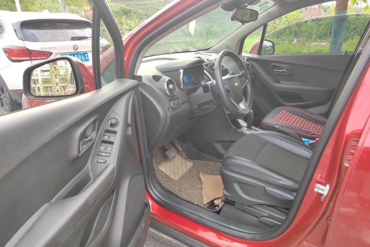 Used Chevrolet Trax 2014 1.4T Automatic Two-Wheel Drive Luxury Model Driver Seat