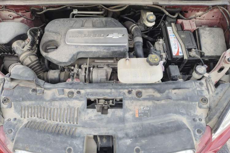 Used Chevrolet Trax 2014 1.4T Manual Two-Wheel Drive Comfort Model Engine Bay