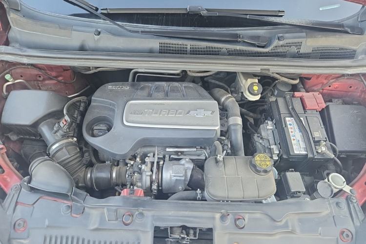 Used Chevrolet Trax 2014 1.4T Transformers Limited Edition Engine Bay