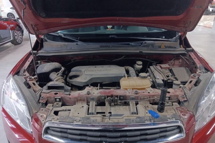 Used Chevrolet Trax 2014 1.4T Automatic Two-Wheel Drive Luxury Model Engine Bay