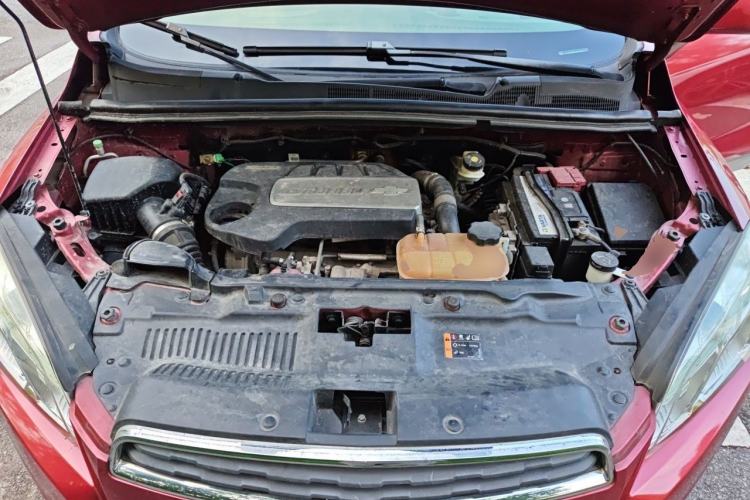 Used Chevrolet Trax 2014 1.4T Manual Two-Wheel Drive Comfort Model Engine Bay