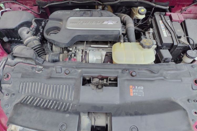 Used Chevrolet Trax 2014 1.4T Automatic All-Wheel Drive Flagship Version Engine Bay