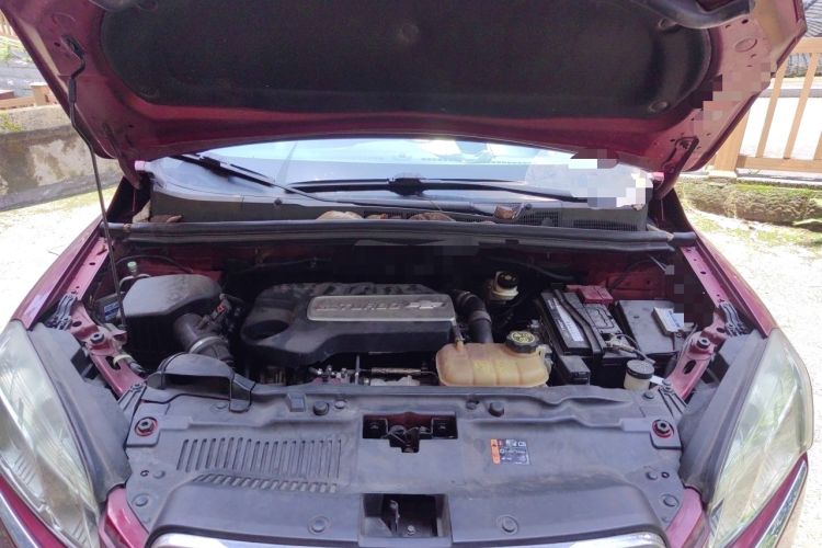 Used Chevrolet Trax 2014 1.4T Transformers Limited Edition Engine Bay
