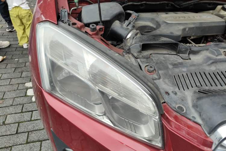 Used Chevrolet Trax 2014 1.4T Transformers Limited Edition Engine Bay Right