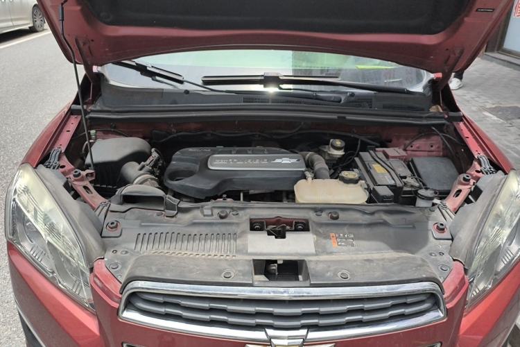 Used Chevrolet Trax 2014 1.4T Automatic Two-Wheel Drive Comfort Version Engine Bay