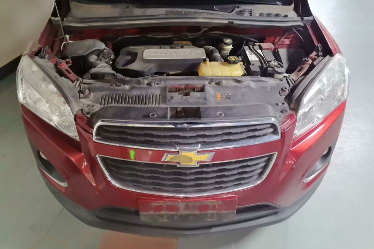 Used Chevrolet Trax 2014 1.4T Automatic Two-Wheel Drive Comfort Version Engine Bay