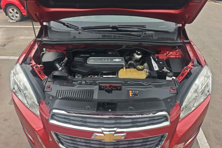 Used Chevrolet Trax 2014 1.4T Automatic Two-Wheel Drive Luxury Model Engine Bay