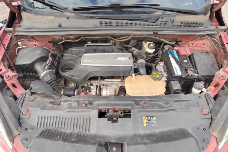 Used Chevrolet Trax 2014 1.4T Automatic Two-Wheel Drive Luxury Model Engine Bay