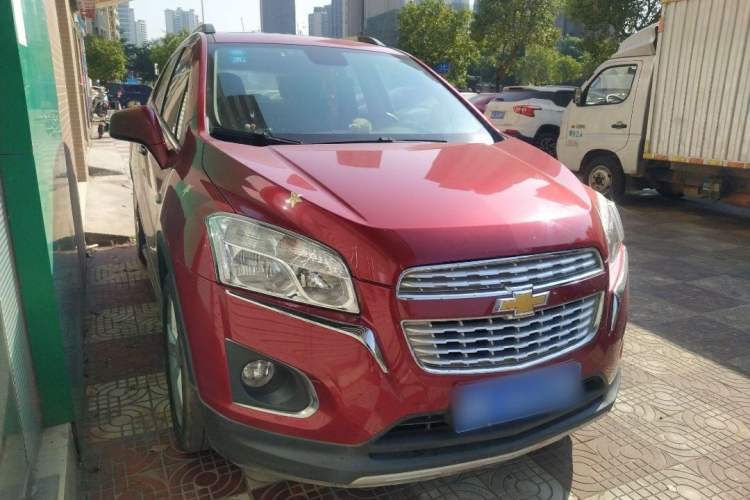 Used Chevrolet Trax 2014 1.4T Automatic All-Wheel Drive Flagship Version Exterior 2