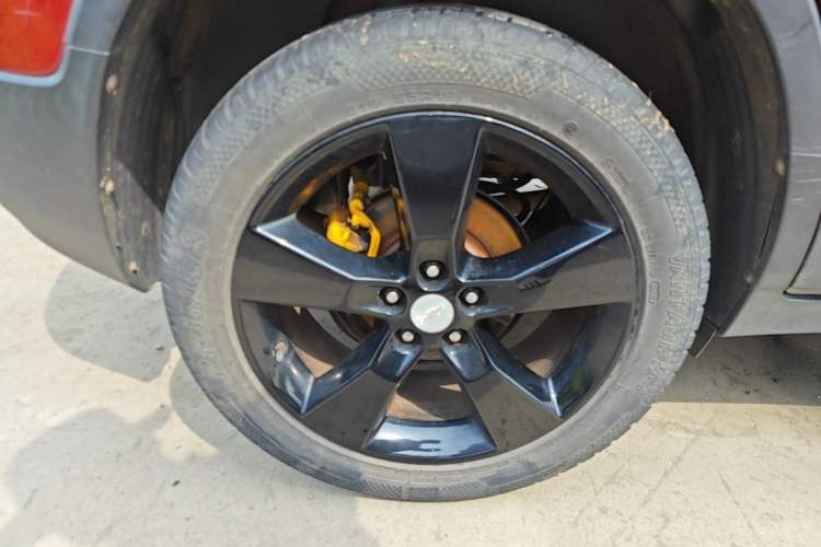 Used Chevrolet Trax 2014 1.4T Automatic All-Wheel Drive Flagship Version Exterior 5