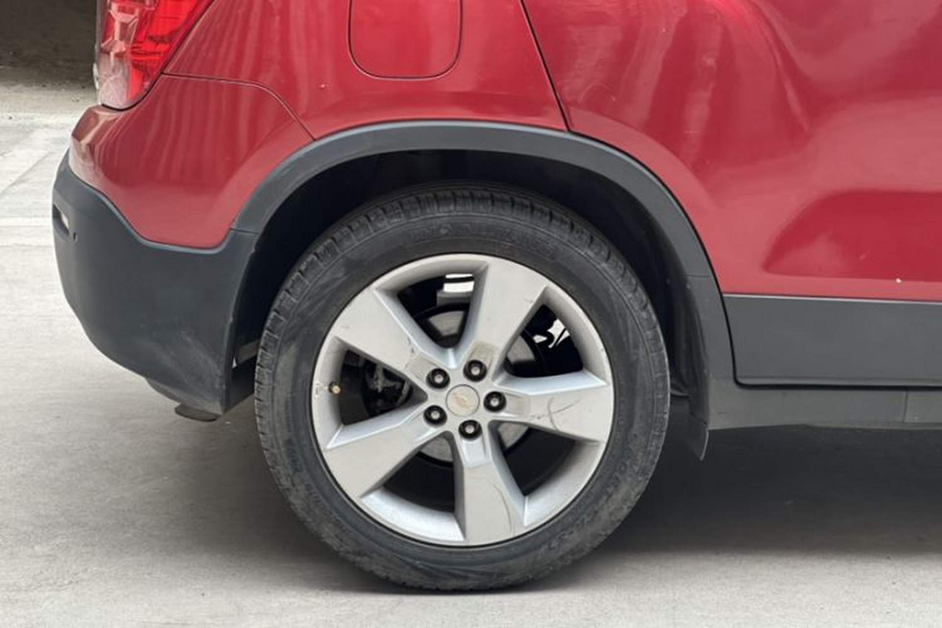 Used Chevrolet Trax 2014 1.4T Automatic Two-Wheel Drive Luxury Model Exterior 6