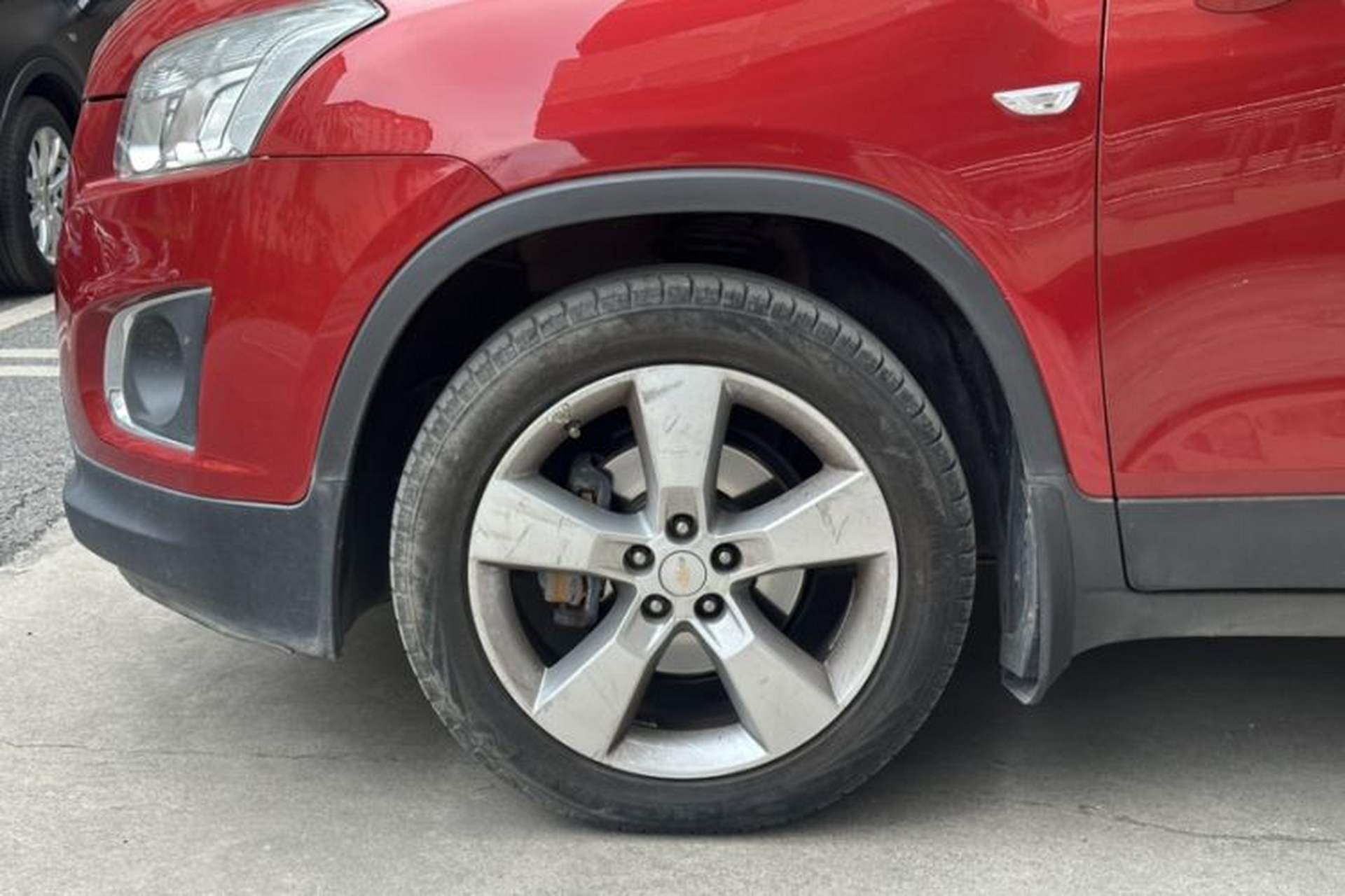 Used Chevrolet Trax 2014 1.4T Automatic Two-Wheel Drive Luxury Model Exterior 7