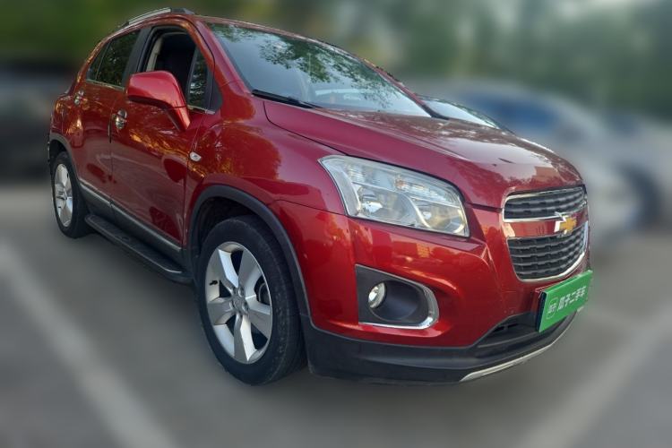 Used Chevrolet Trax 2014 1.4T Transformers Limited Edition Front Right 45 Deg