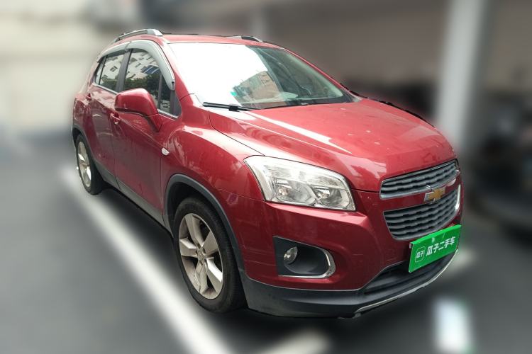 Used Chevrolet Trax 2014 1.4T Automatic Two-Wheel Drive Luxury Model Front Right 45 Deg