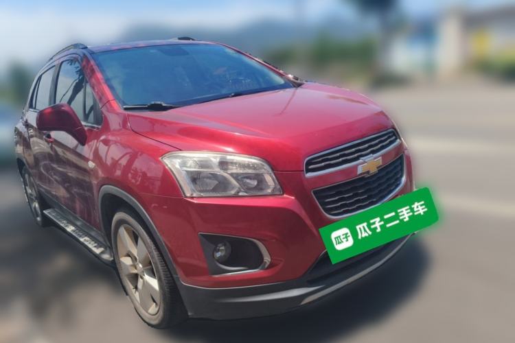 Used Chevrolet Trax 2014 1.4T Automatic Two-Wheel Drive Luxury Model Front Right 45 Deg