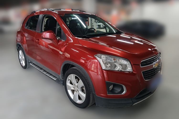Used Chevrolet Trax 2014 1.4T Automatic Two-Wheel Drive Luxury Model Front Right 45 Deg