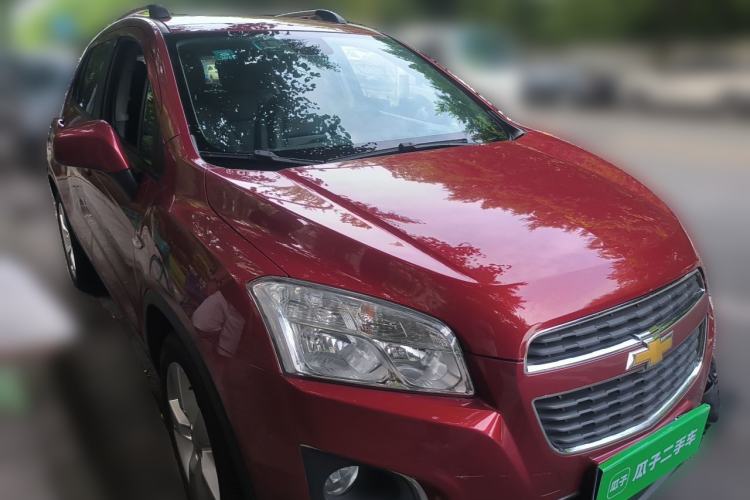 Used Chevrolet Trax 2014 1.4T Automatic Two-Wheel Drive Comfort Version Front Right 45 Deg