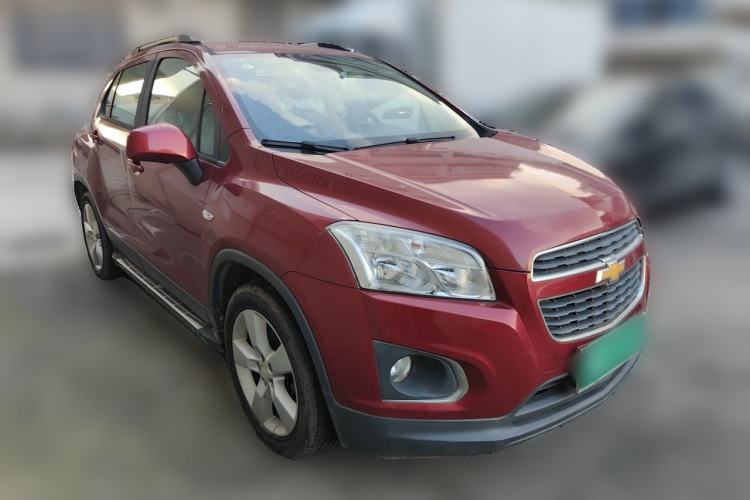 Used Chevrolet Trax 2014 1.4T Automatic Two-Wheel Drive Comfort Version Front Right 45 Deg