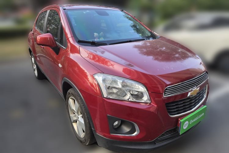 Used Chevrolet Trax 2014 1.4T Automatic Two-Wheel Drive Comfort Version Front Right 45 Deg