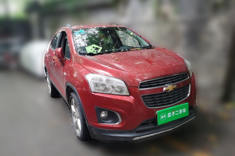 Used Chevrolet Trax 2014 1.4T Automatic All-Wheel Drive Flagship Version Front Right 45 Deg