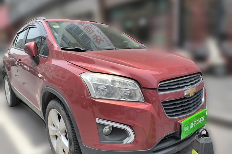 Used Chevrolet Trax 2014 1.4T Automatic Two-Wheel Drive Comfort Version Front Right 45 Deg