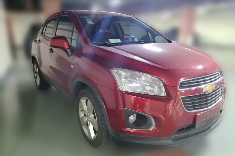 Used Chevrolet Trax 2014 1.4T Automatic Two-Wheel Drive Comfort Version Front Right 45 Deg