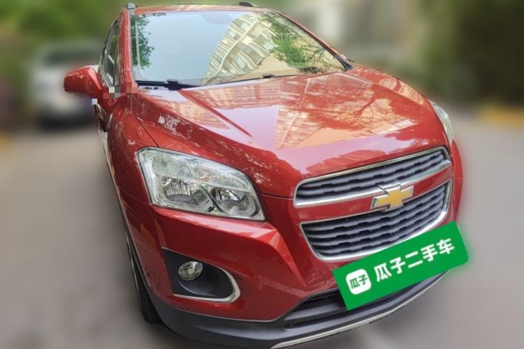 Used Chevrolet Trax 2014 1.4T Automatic All-Wheel Drive Flagship Version Front Right 45 Deg