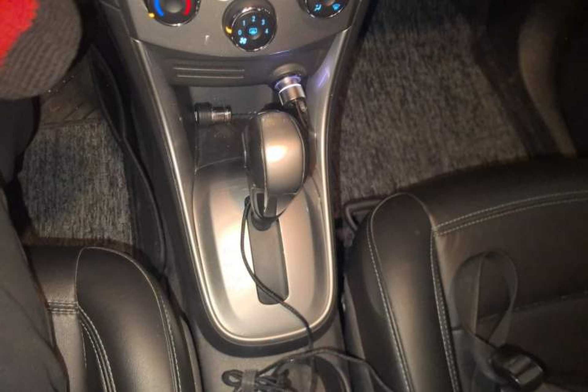 Used Chevrolet Trax 2014 1.4T Automatic All-Wheel Drive Flagship Version Gear Lever