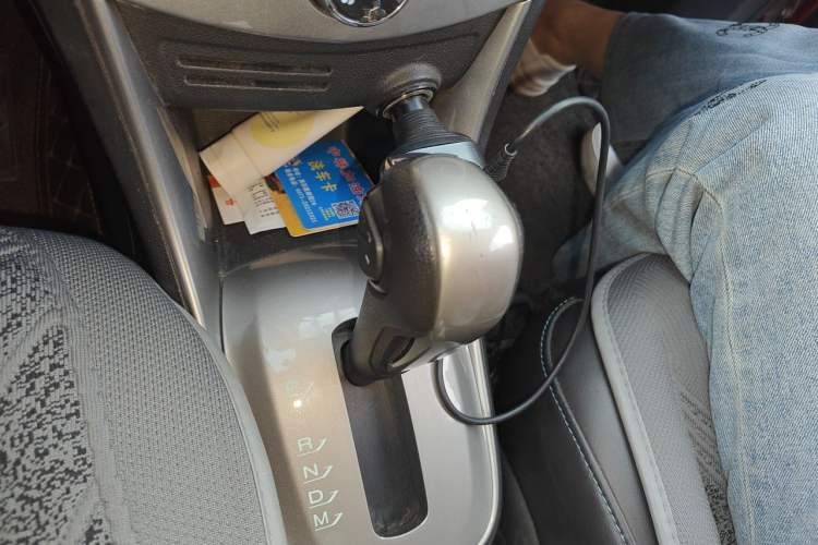 Used Chevrolet Trax 2014 1.4T Automatic All-Wheel Drive Flagship Version Gear Lever